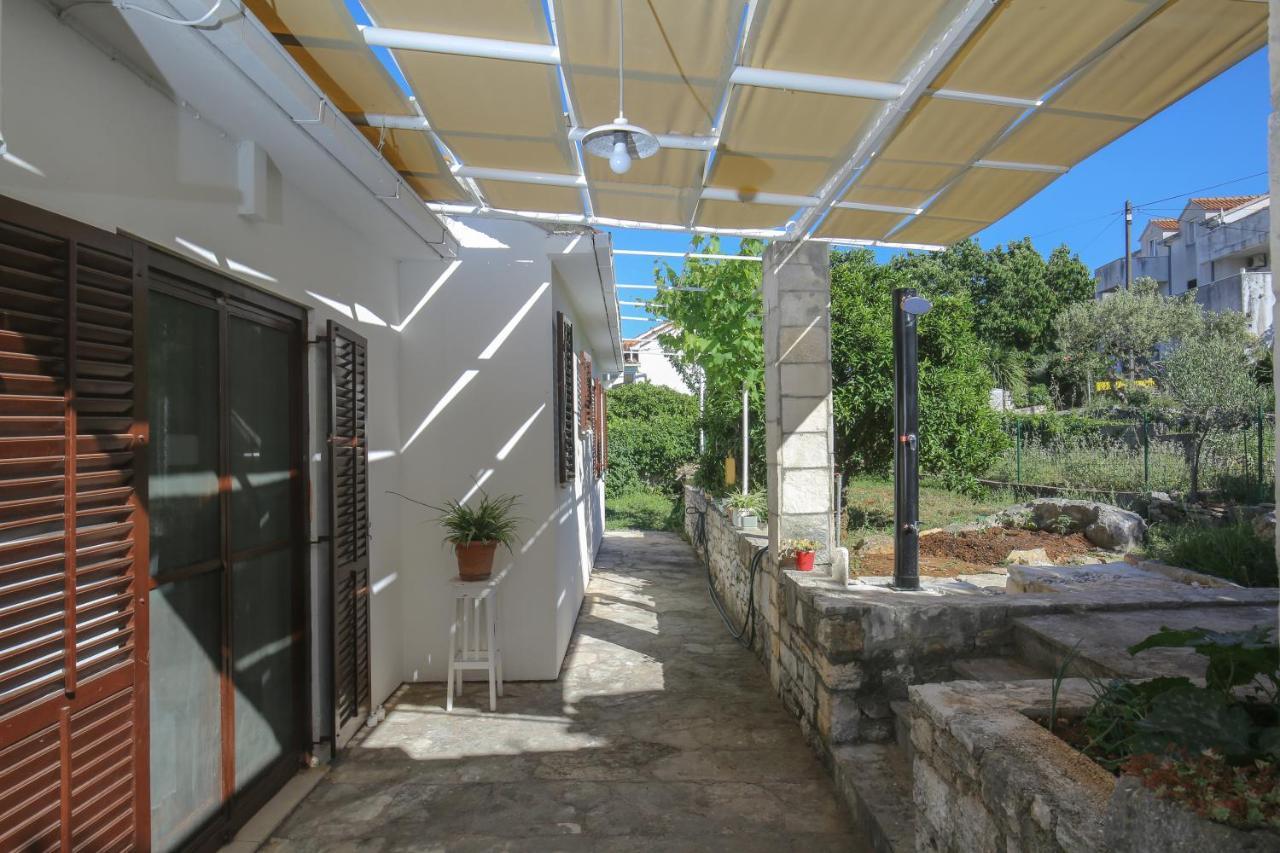 Artistic Summer House Marinovic With Garden&Bbq Supetar Exterior photo